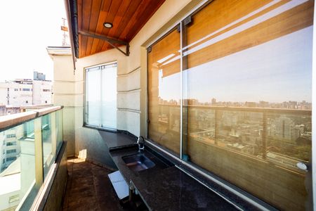Apartamento à venda com 130m², 2 quartos e 1 vaga Apartamento à venda com 130m², 2 quartos e 1 vagaCobertura