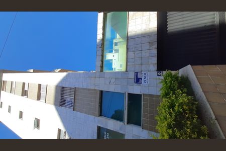 Apartamento à venda com 130m², 2 quartos e 1 vaga Apartamento à venda com 130m², 2 quartos e 1 vagaPlaca instalada