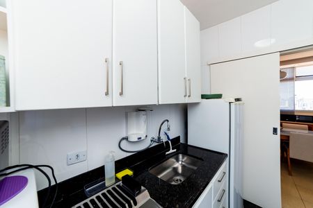 Cozinha de apartamento à venda com 2 quartos, 130m² em Cruzeiro, Belo Horizonte