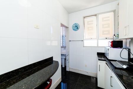 Apartamento à venda com 130m², 2 quartos e 1 vaga Apartamento à venda com 130m², 2 quartos e 1 vagaCozinha