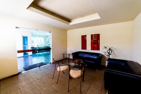 Apartamento à venda com 130m², 2 quartos e 1 vaga Apartamento à venda com 130m², 2 quartos e 1 vagaHall de entrada