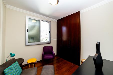 Apartamento à venda com 130m², 2 quartos e 1 vaga Apartamento à venda com 130m², 2 quartos e 1 vagaQuarto
