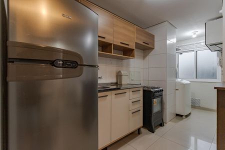 Cozinha e Área de Serviço de apartamento para alugar com 2 quartos, 56m² em Partenon, Porto Alegre