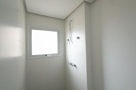 Apartamento para alugar com 102m², 3 quartos e 3 vagas Apartamento para alugar com 102m², 3 quartos e 3 vagasBanheiro da Suíte