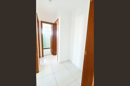 Apartamento para alugar com 124m², 3 quartos e 1 vaga Apartamento para alugar com 124m², 3 quartos e 1 vagaHall