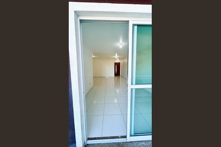 Apartamento para alugar com 124m², 3 quartos e 1 vaga