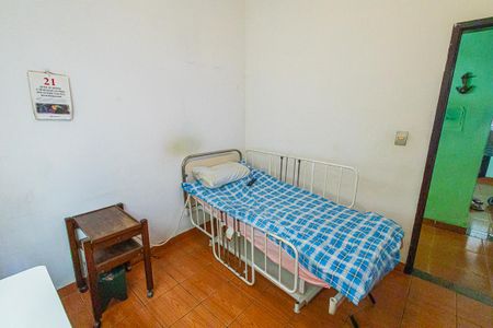 quarto 4 de casa à venda com 5 quartos, 269m² em Vila Cloris, Belo Horizonte