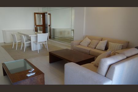 Sala de apartamento à venda com 3 quartos, 227m² em Barra da Tijuca, Rio de Janeiro