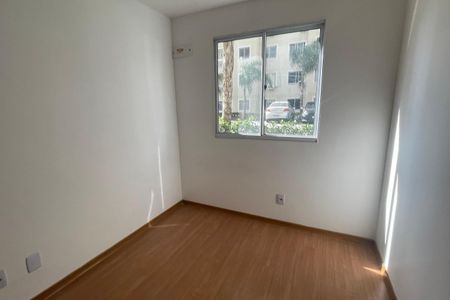Quarto de apartamento para alugar com 2 quartos, 68m² em Parque Duque, Duque de Caxias