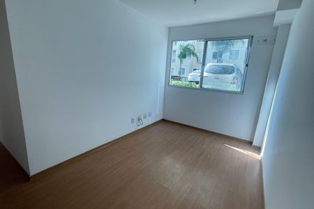 Sala de apartamento para alugar com 2 quartos, 68m² em Parque Duque, Duque de Caxias