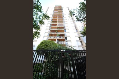Fachada de apartamento para alugar com 2 quartos, 116m² em Indianópolis, São Paulo