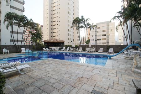 Área comum - Piscina de apartamento para alugar com 2 quartos, 116m² em Indianópolis, São Paulo