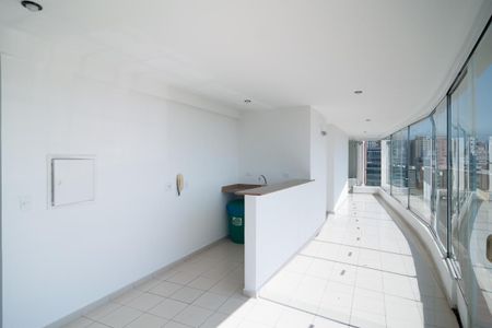 Apartamento para alugar com 42m², 2 quartos e sem vaga