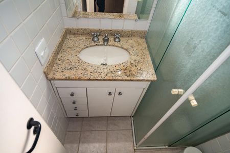Apartamento para alugar com 42m², 2 quartos e sem vaga Apartamento para alugar com 42m², 2 quartos e sem vagaBanheiro Quarto Suíte