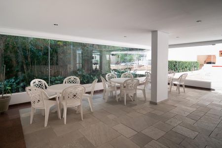 Apartamento para alugar com 42m², 2 quartos e sem vaga