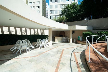 Apartamento para alugar com 42m², 2 quartos e sem vaga