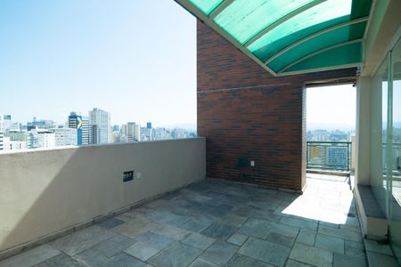 Apartamento para alugar com 42m², 2 quartos e sem vaga
