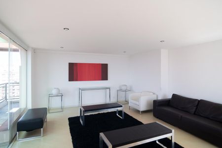 Apartamento para alugar com 42m², 2 quartos e sem vaga