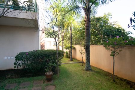Apartamento para alugar com 42m², 2 quartos e sem vaga