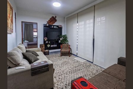 Casa à venda com 5 quartos, 140m² em Jaguará, São Paulo