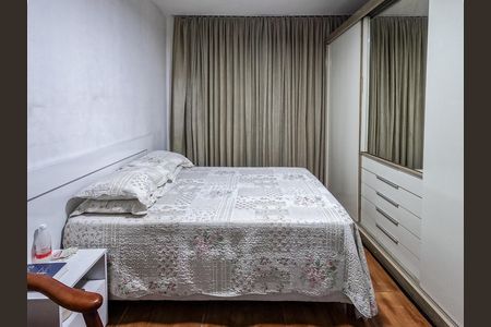 Casa à venda com 140m², 5 quartos e sem vagaQuarto 2