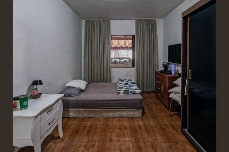 Casa à venda com 140m², 5 quartos e sem vagaQuarto 1