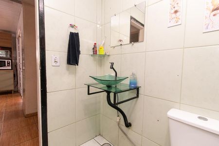 Casa de condomínio para alugar com 70m², 2 quartos e 2 vagas Casa de condomínio para alugar com 70m², 2 quartos e 2 vagasBanheiro Social