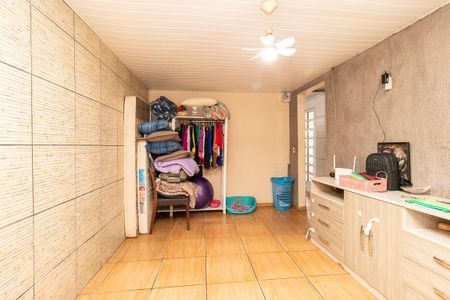 Quarto 1 de casa de condomínio à venda com 2 quartos, 70m² em Sítio Cercado, Curitiba