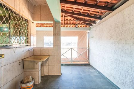 Área de Serviço de casa à venda com 2 quartos, 150m² em Jardim Belval, Barueri