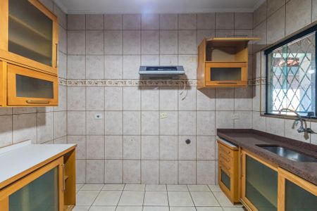 Casa à venda com 150m², 2 quartos e 2 vagasCozinha