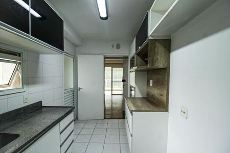 Apartamento para alugar com 131m², 3 quartos e 2 vagas Apartamento para alugar com 131m², 3 quartos e 2 vagasCozinha