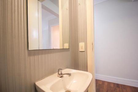 Apartamento para alugar com 131m², 3 quartos e 2 vagas Apartamento para alugar com 131m², 3 quartos e 2 vagasLavabo