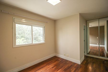 Apartamento para alugar com 131m², 3 quartos e 2 vagas Apartamento para alugar com 131m², 3 quartos e 2 vagasSuíte