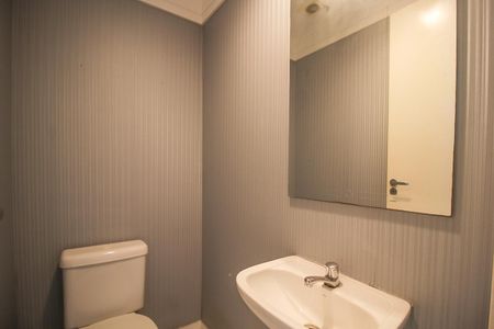 Apartamento para alugar com 131m², 3 quartos e 2 vagas Apartamento para alugar com 131m², 3 quartos e 2 vagasLavabo
