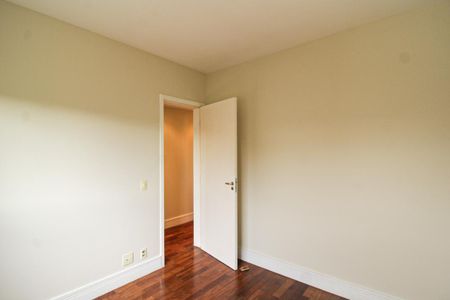 Apartamento para alugar com 131m², 3 quartos e 2 vagas Apartamento para alugar com 131m², 3 quartos e 2 vagasQuarto 2