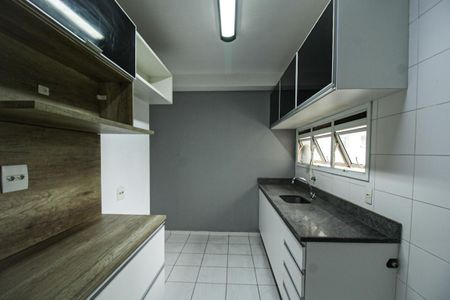Apartamento para alugar com 131m², 3 quartos e 2 vagas Apartamento para alugar com 131m², 3 quartos e 2 vagasCozinha