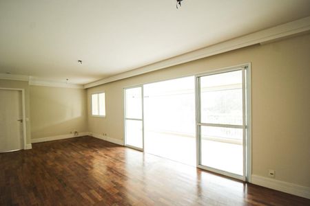 Apartamento para alugar com 131m², 3 quartos e 2 vagas Apartamento para alugar com 131m², 3 quartos e 2 vagasSala