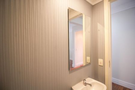 Apartamento para alugar com 131m², 3 quartos e 2 vagas Apartamento para alugar com 131m², 3 quartos e 2 vagasLavabo