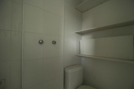 Apartamento para alugar com 131m², 3 quartos e 2 vagas Apartamento para alugar com 131m², 3 quartos e 2 vagasBanheiro de serviço