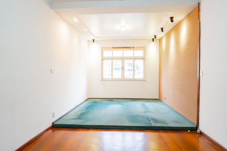 Apartamento para alugar com 100m², 2 quartos e 1 vaga Apartamento para alugar com 100m², 2 quartos e 1 vagaSala