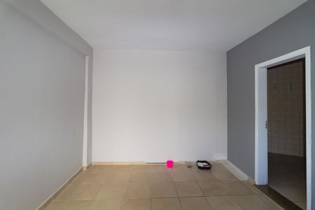 Área de Serviço de casa para alugar com 3 quartos, 180m² em Parque Independencia, São Paulo