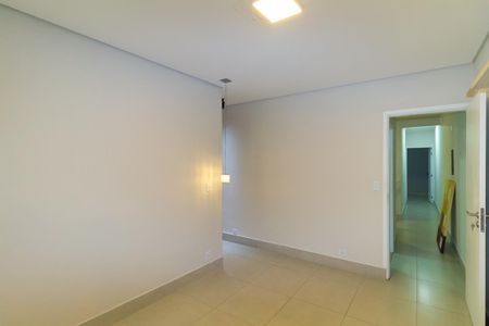Quarto 3 - Suíte de casa para alugar com 3 quartos, 180m² em Parque Independencia, São Paulo