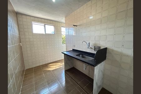 Cozinha de apartamento para alugar com 2 quartos, 60m² em Jacarepaguá, Rio de Janeiro