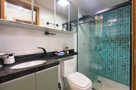 Banheiro da Suíte 1 de apartamento para alugar com 2 quartos, 75m² em Real, Praia Grande