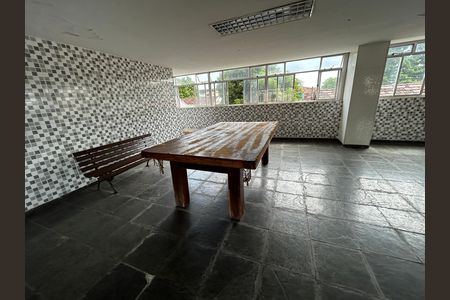 Apartamento para alugar com 75m², 2 quartos e 1 vagaÁrea comum - Salão de festas
