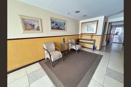 Apartamento para alugar com 75m², 2 quartos e 1 vagaHall de entrada