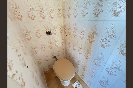 Apartamento para alugar com 75m², 2 quartos e 1 vagaBanheiro de serviço