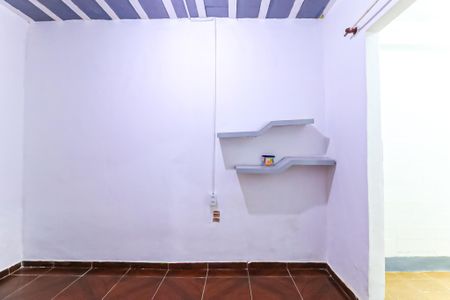 Sala de casa para alugar com 1 quarto, 44m² em Pilares, Rio de Janeiro