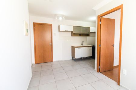 Apartamento para alugar com 35m², 2 quartos e sem vaga Apartamento para alugar com 35m², 2 quartos e sem vagaSala