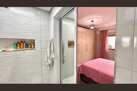 Banheiro da Suíte de casa para alugar com 3 quartos, 170m² em Jardim Santa Mena, Guarulhos